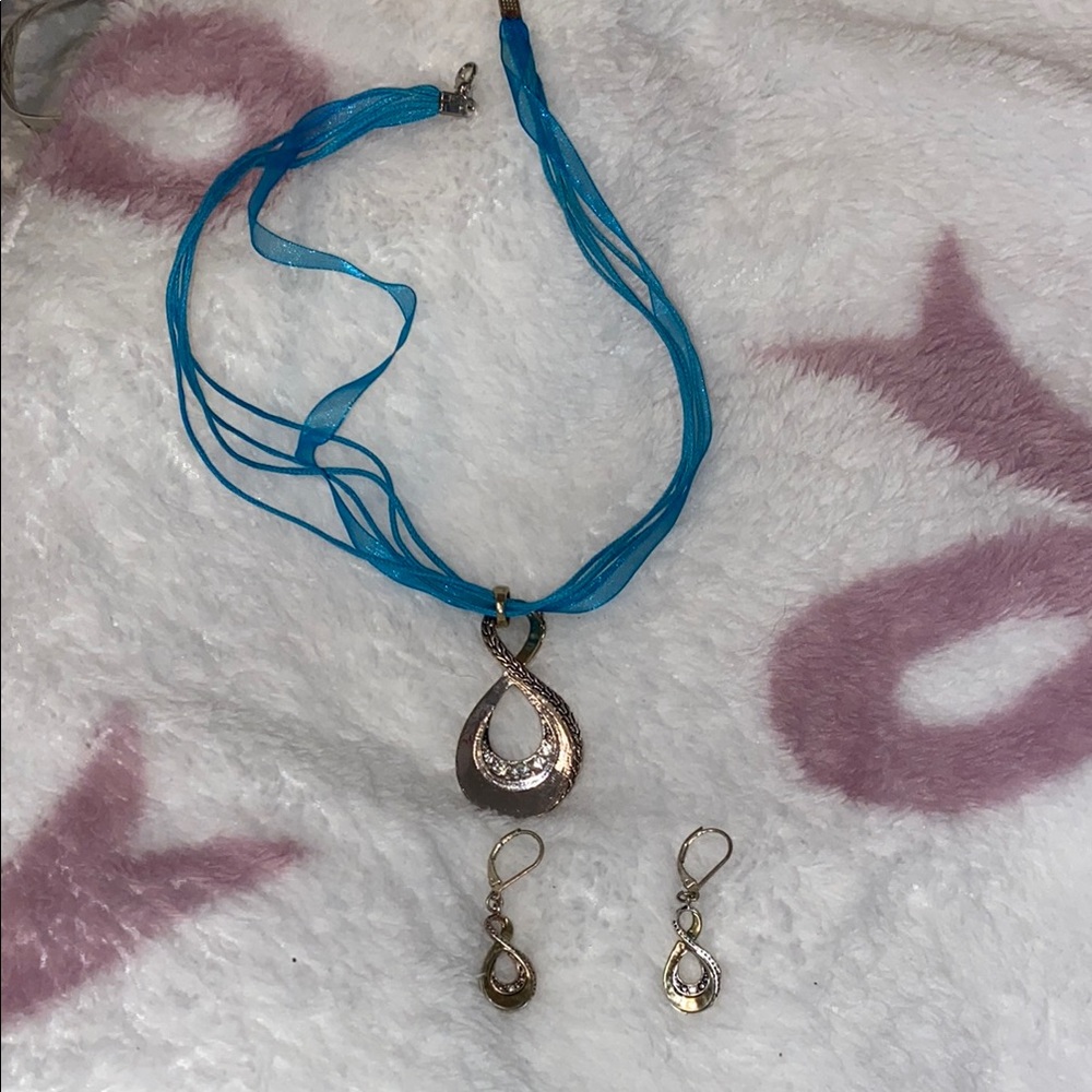 Turquoise Blue Necklace with Teardrop Pendant